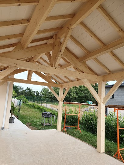 Murat Mickael, Couvreur à Saint-Vincent-du-Pendit