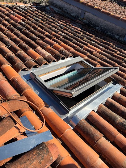 L'harmonie du toit, Couvreur à Pailhès