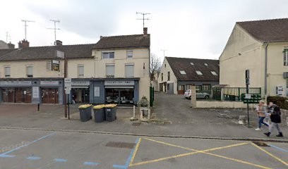 Pretet Luc, Couvreur à Lamorlaye