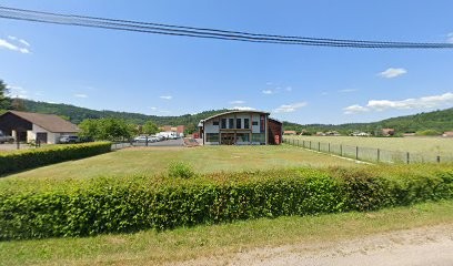 Noël G et GLE S, Couvreur à Saint-Léonard