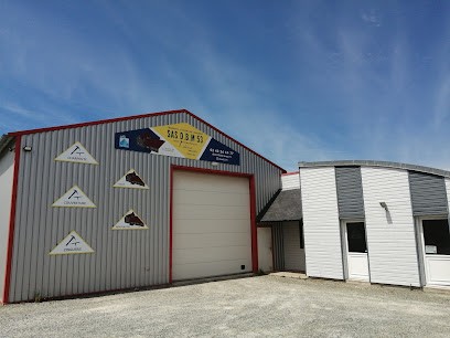 DBM 53, Couvreur à Évron