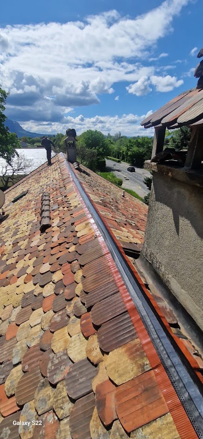 Jean Debord Couvreur - Couverture & Dépannage Urgence Nîmes Gard, Couvreur à Roquemaure