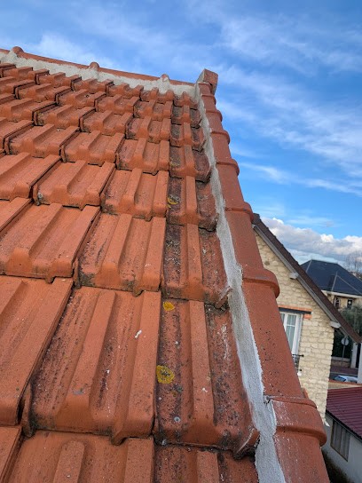 Lesage Couverture - Couvreur 77, Couvreur à La Rochette