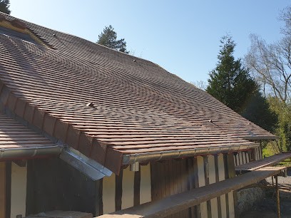 Guillouet Régis Sarl, Couvreur à La Boissière