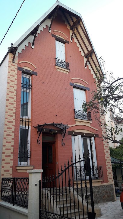 GARCIA.J - Couvreur, Couvreur à Clichy