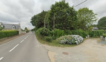 Bernard Arnaud, Couvreur à Pleuven