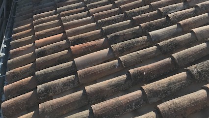 Artisan Kraemer, Couvreur à Orgon