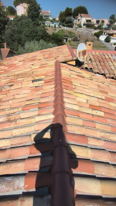 DAS-RENOVATION TOITURE-FAÇADE-PRO, Couvreur aux Arcs