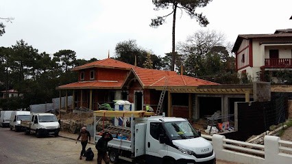 Besse, Couvreur à Coutras