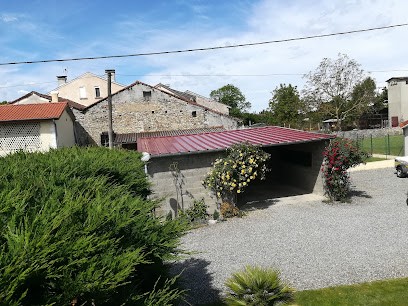 Guillaume Castan CHARPENTE-COUVERTURE-ZINGUERIE, Couvreur à Landorthe