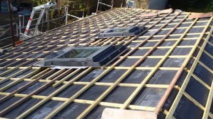 Laurot, Couvreur à Valbonne