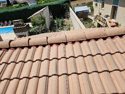 Ds De L'habitat Couvreur à Roussillon