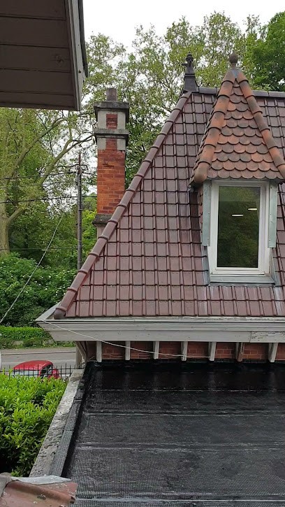 Poret fils : couvreur professionnel, Couvreur à Valenciennes