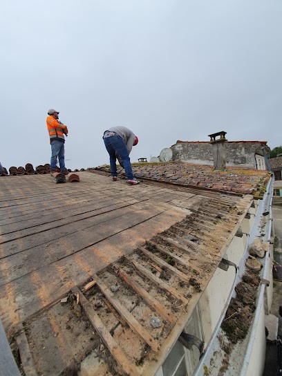 Riva Olivier, Couvreur à Saintes