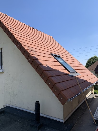 Couvreur. HUG.ENTREPRISE, Couvreur à Marcoussis