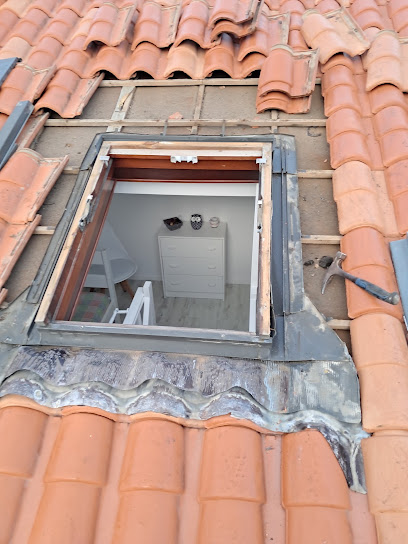 Bat Fstn - Charpente Couverture Et Rénovation, Couvreur à Villeneuve-en-Retz
