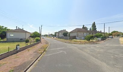 Artisan Santiago, Couvreur à Descartes