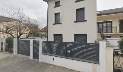 La Squadra Veloce, Couvreur au Blanc-Mesnil