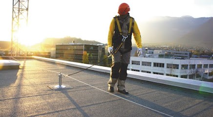 ATTILA BESANÇON NORD, Couvreur à Geneuille