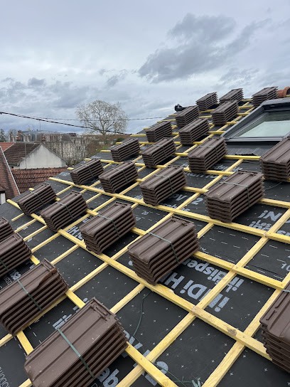 FW COUVERTURE: Artisan Couvreur Réparation Toiture Démoussage Étanchéité Fuites Rénovation Zinguerie 77 Seine-et-Marne, Couvreur à Coutevroult