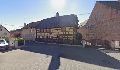 Huss Couverture, Couvreur à Hoerdt