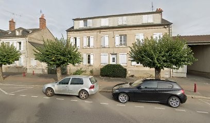 Delin Johnny SARL, Couvreur à Guérigny