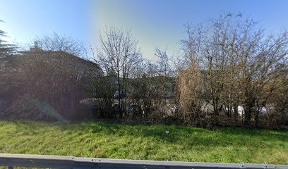 M.Beautour, Couvreur à Domont