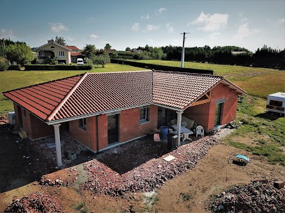 DELAUNAY Alexandre, Charpentier Couvreur Zingueur, Couvreur à Montverdun