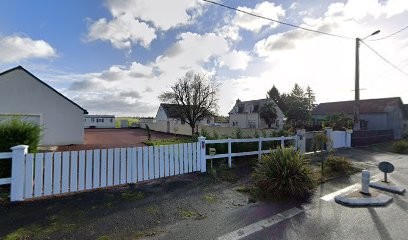 48 Route De Sarrigné. 49630 Corné, Couvreur à Loire-Authion