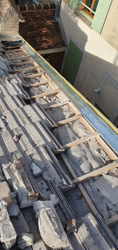 Pelagere Rudy, Couvreur à Bourron-Marlotte