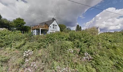 Guénégou Sylvain, Couvreur à La Chapelle-Neuve