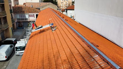 Azur Toiture, Couvreur à La Crau