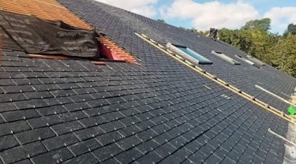 De Bois à Toit, Couvreur à Pierres