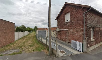 Drumez Jean-Louis Et Fils, Couvreur à Roost-Warendin