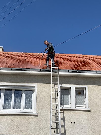 Stal Rénovation, Dépannage, Couvreur à Nantes, Couvreur à Pont-Saint-Martin