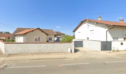 CHARNAY TOITURE ZINGUERIE, Couvreur à Viriat