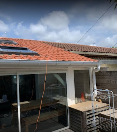 ENTREPRISE RIVIERA 09, Couvreur à Foix