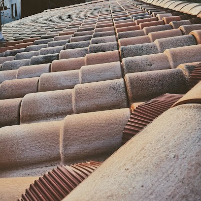 Bertin Couvertures Zinguerie Charpente Rénovation Dépannage Toiture Démoussage ANGOULÈME LA ROCHEFOUCAULD CHARENTE 16, Couvreur à Saint-Amant-de-Boixe