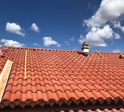 CONCEPTION TOITURES SERVICES, Couvreur à Port-de-Bouc
