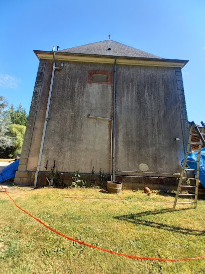 DEBARD RAYMOND NETTOYAGE, Couvreur à Saint-Gilles