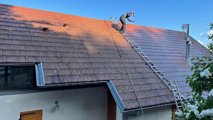 Brillant Nettoyage, Couvreur à Avrillé