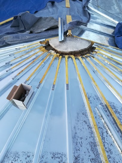 Migi, Couvreur à Clichy