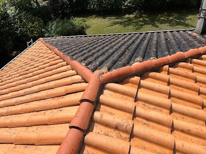 BOUCHE Yoan, Couvreur au Bouscat