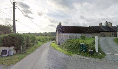 Hélie Jean-Marc, Couvreur à Feugères