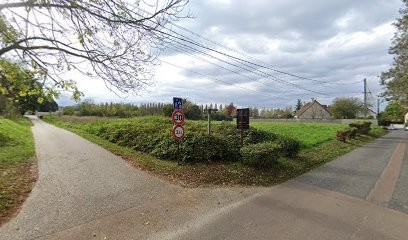 Holderbaum Moise, Couvreur à Gouvernes