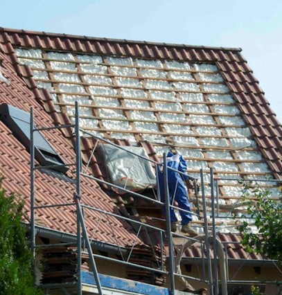 B.T.H., Couvreur à Gevrey-Chambertin