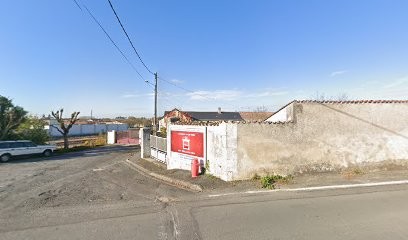 Verneuil Alain, Couvreur à Saint-Jean-d'Angély