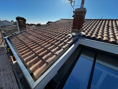 ACTION TOITURE AQUITAINE, Couvreur à Fargues-Saint-Hilaire