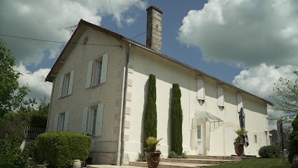 CEMARENOV 86, Couvreur à Saint-Benoît