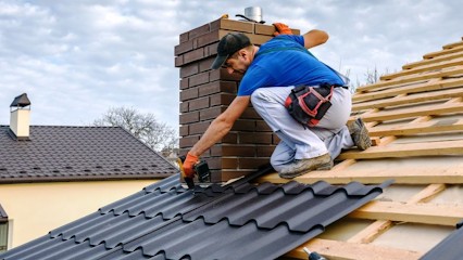 CM TOITURE 13 Couverture Étanchéité Fuites Démoussage Tuiles Rénovation Couvreur Bouches-du-Rhône Istres Entressen, Couvreur à Istres